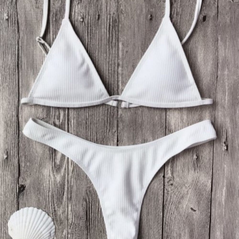 White high rise thong bikini 🌸